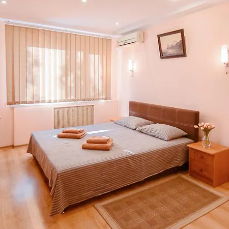 2-кімнатні поруч з метро в печерському р-н. Apartamento *
