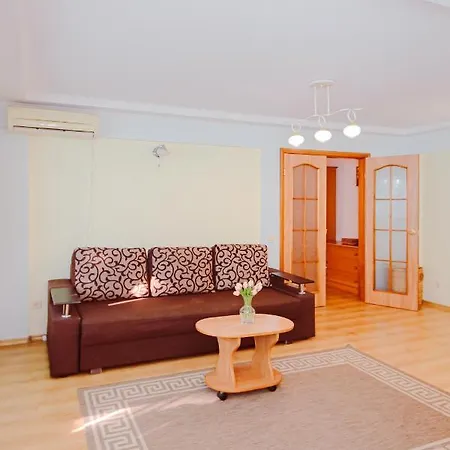2-кімнатні поруч з метро в печерському р-н. Apartamento
